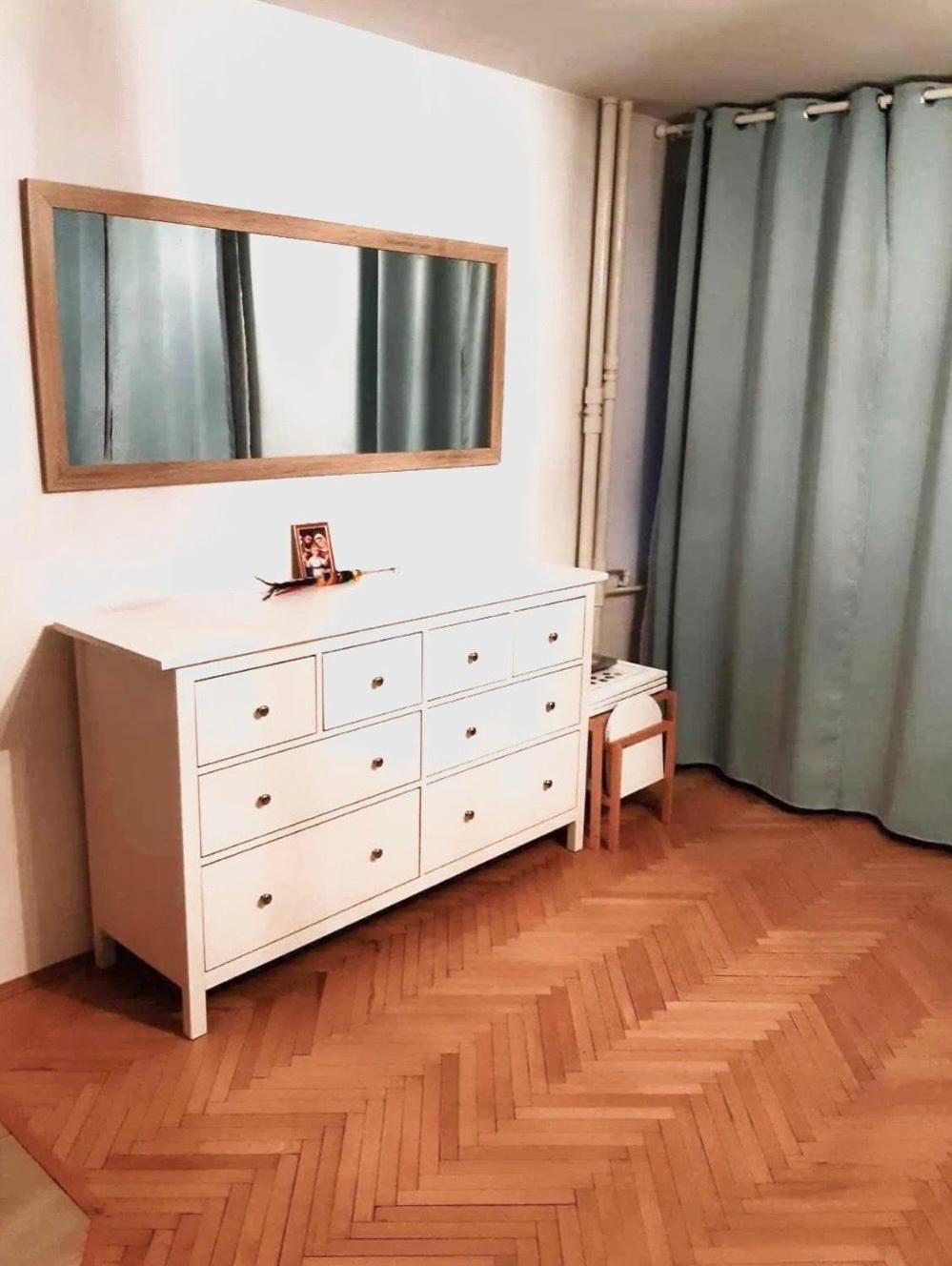 Entire Studio In Centrum Leilighet Warszawa Eksteriør bilde